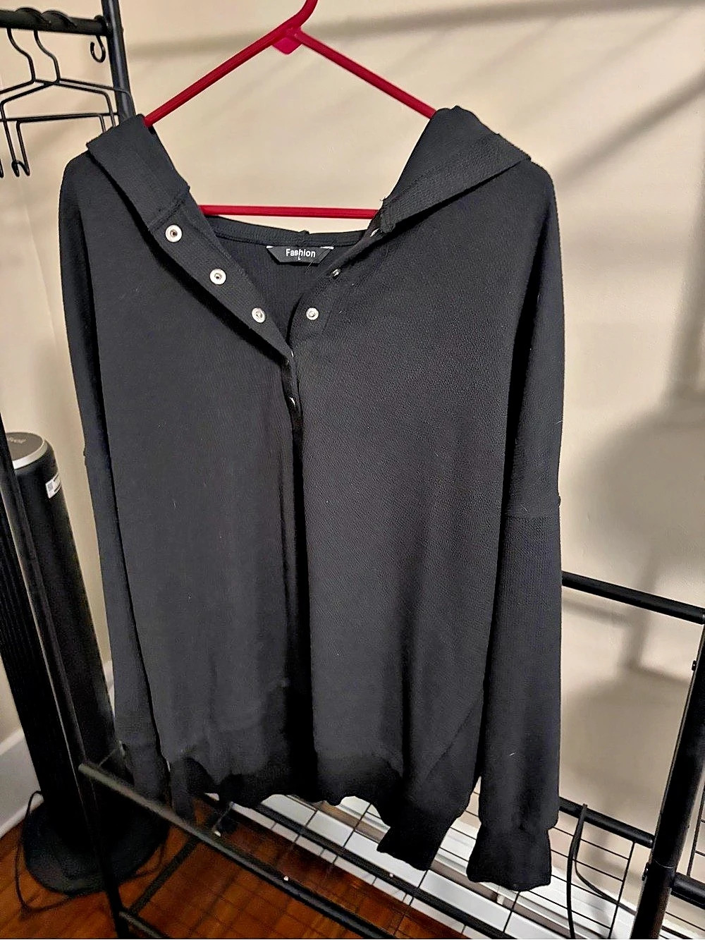 Fashion Black Snap Top Size Large Like New